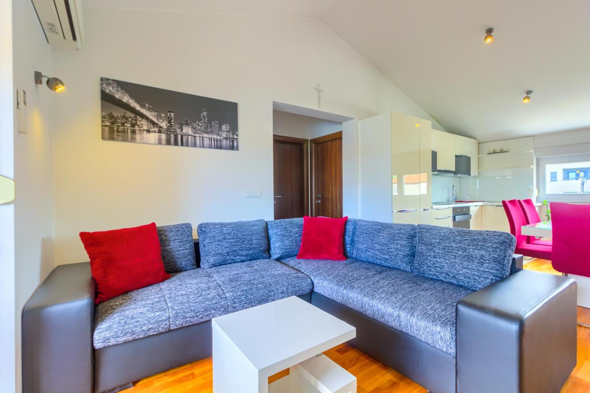 Apartments Zara מראה חיצוני תמונה