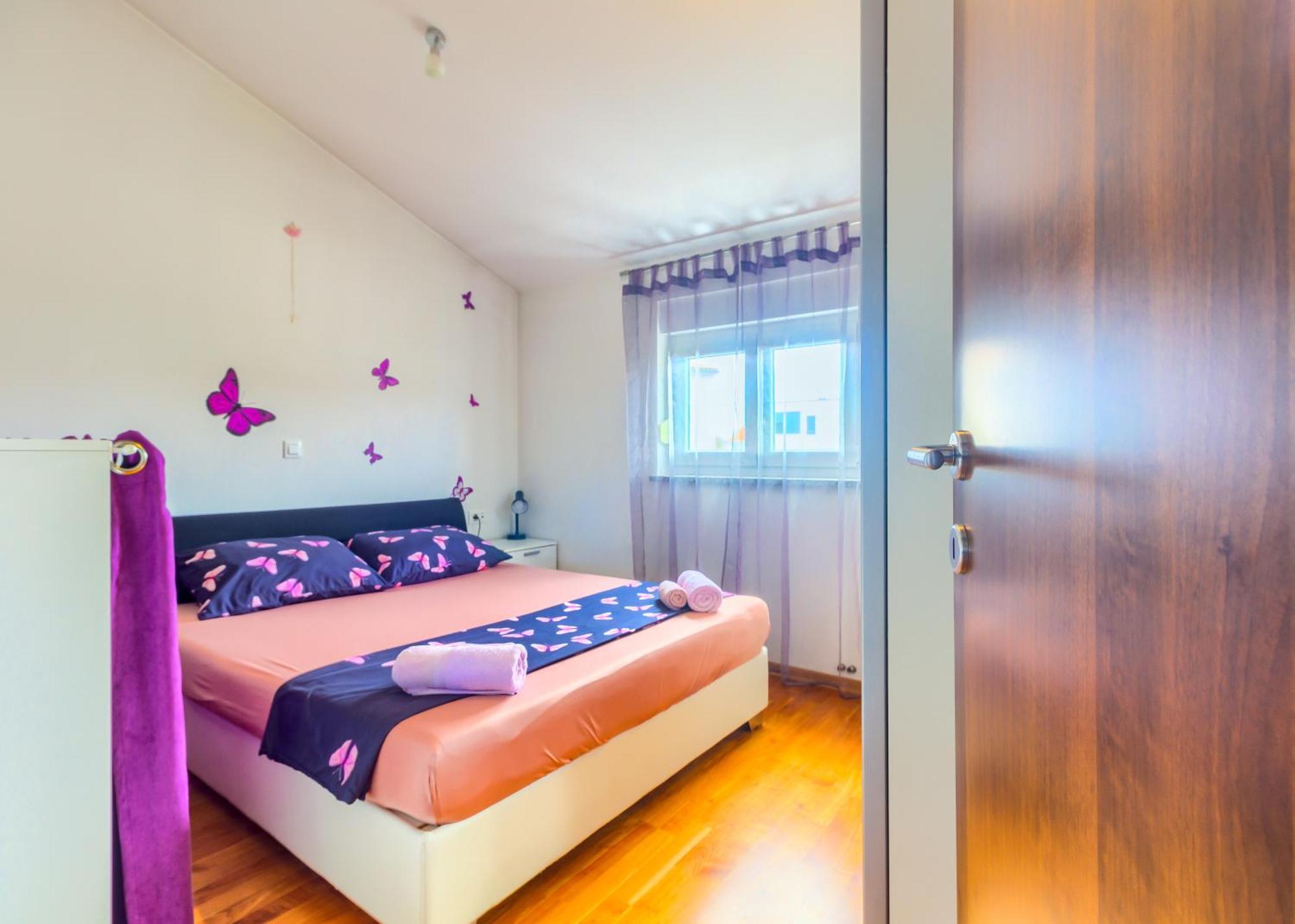 Apartments Zara מראה חיצוני תמונה